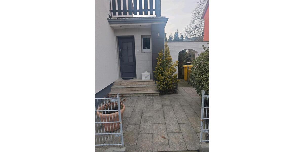 Reihenhaus Meerbusch Kierst - 5.5 Zimmer, 110 m&sup2;, 660.000&euro; | Angebot:24770605