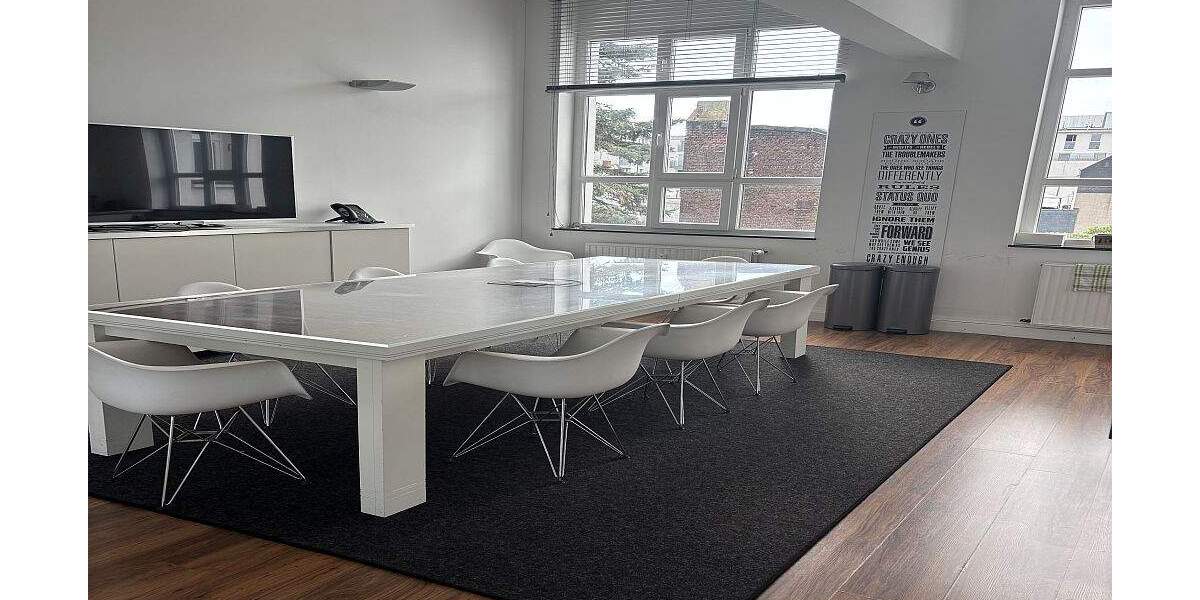 Art Deco und Bauhaus-Architektur : Mehrfamilienhaus und Bürogebäude (Industrielofts) ! zimmer