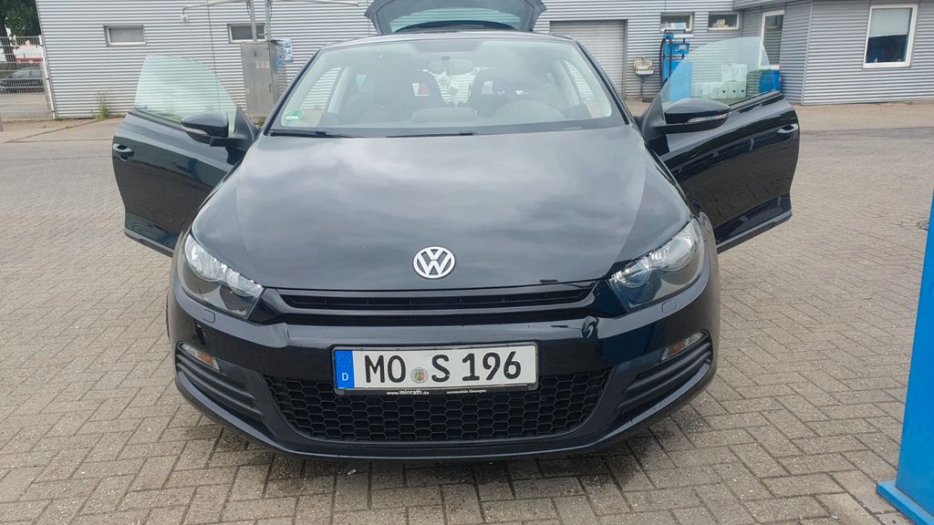 VW Scirocco 201.000 km 4.750 &euro; Moers 47444