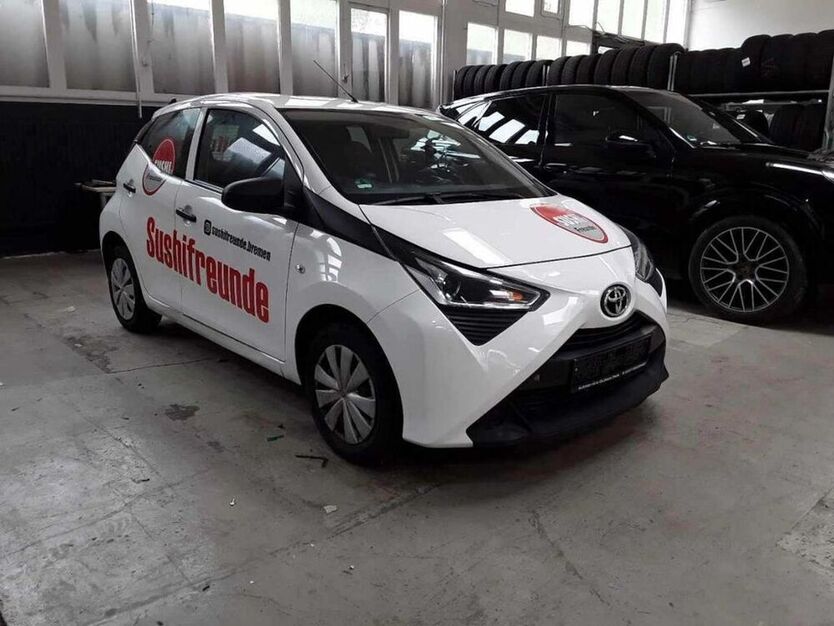 Aygo (X)