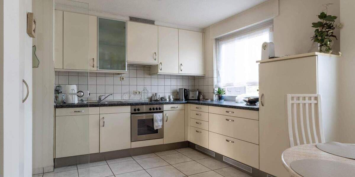 Attraktive 3,5-Zimmer-Wohnung mit Balkon und Tiefgaragenstellplatz! 3 zimmer