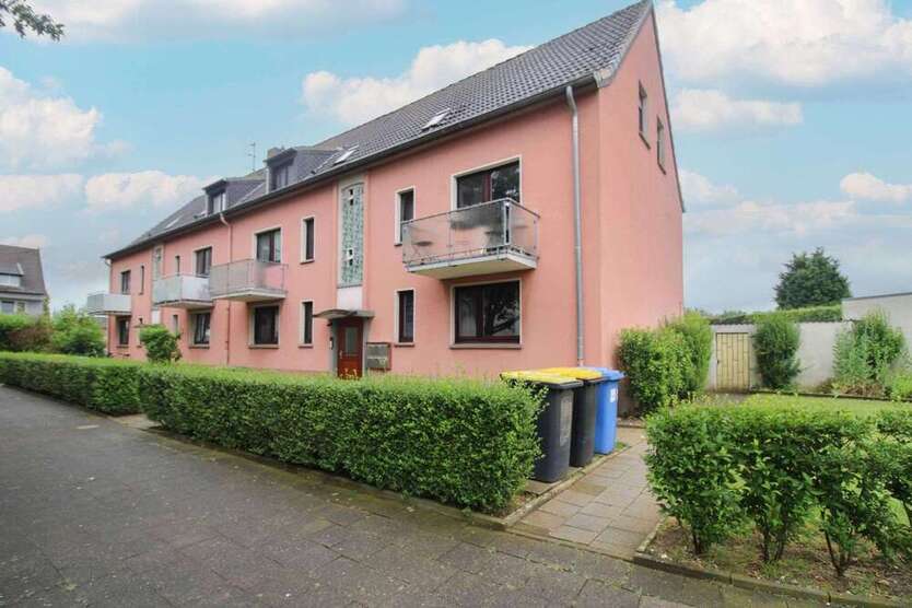 Wohnung zum Kaufen in Duisburg 105.000 € 71.22 m²