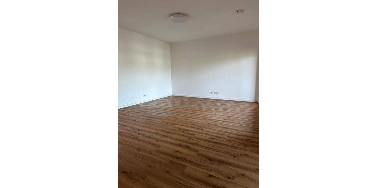 Terrassenwohnung Krefeld Stadtmitte - 4 Zimmer, 132 m&sup2;, 1.500&euro; | Angebot:25429653