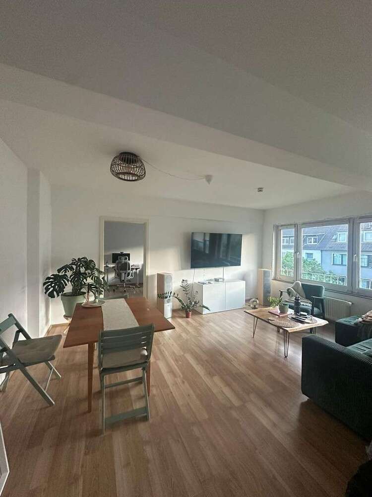 Wohnung zum Mieten in Düsseldorf 1.100 € 80 m²