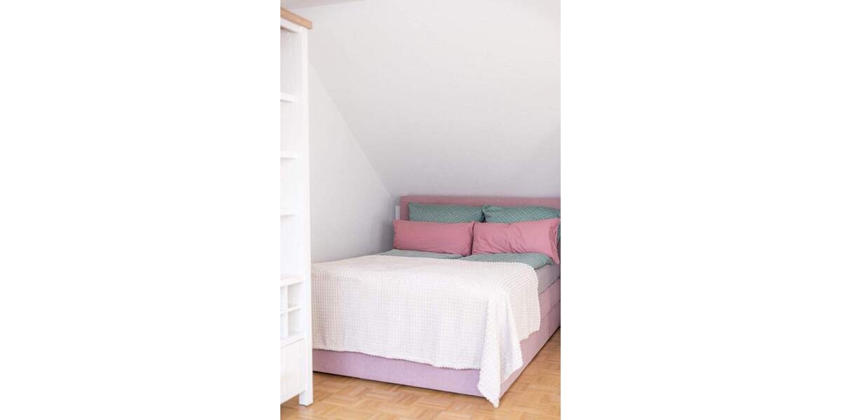 Möblierte Wohnung mit Einbauküche und Waschtrockner 1 zimmer