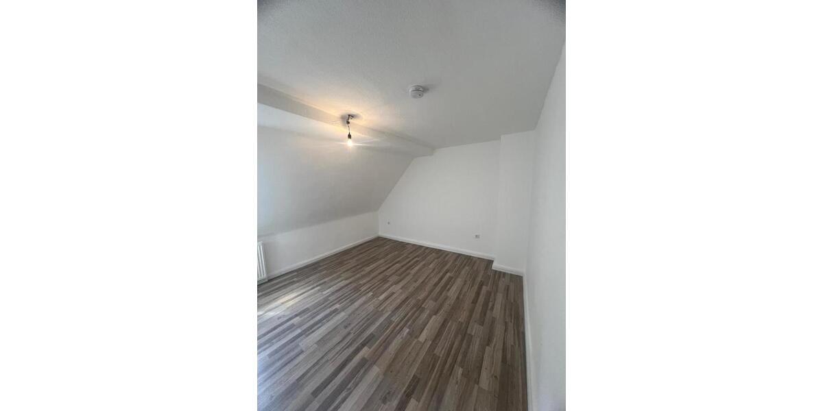 Etagenwohnung Gelsenkirchen Gelsenkirchen-Mitte - 3 Zimmer, 76 m&sup2;, 520&euro; | Angebot:26358534