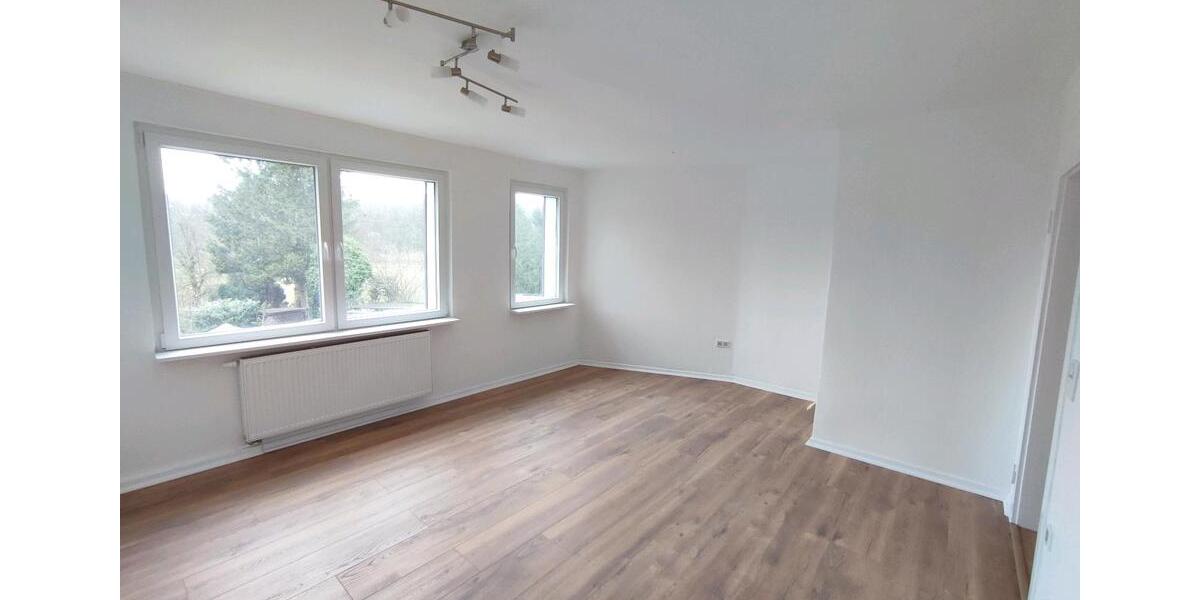 Helle, moderne Wohnung in 2. Etage mit Ausblick 2 zimmer