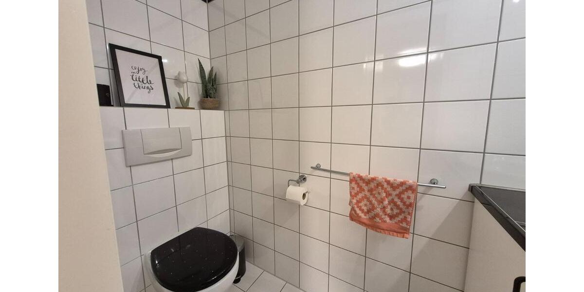 Raumwunder auf zwei Ebenen: Das 'Haus im Haus'-Gefühl mit Gartenparadies 4 zimmer