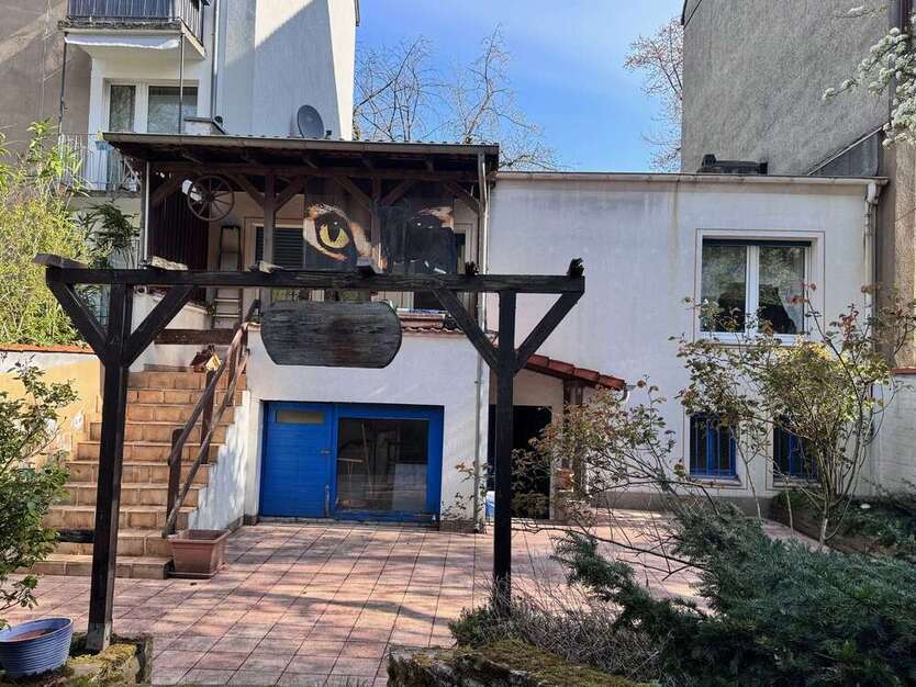 Haus zum Kaufen in Duisburg 249.000 € 99.01 m²