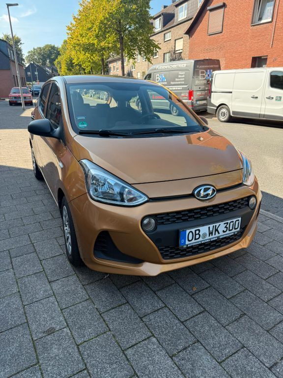 Hyundai i10 74.350 km 7.999 € Oberhausen 46149
