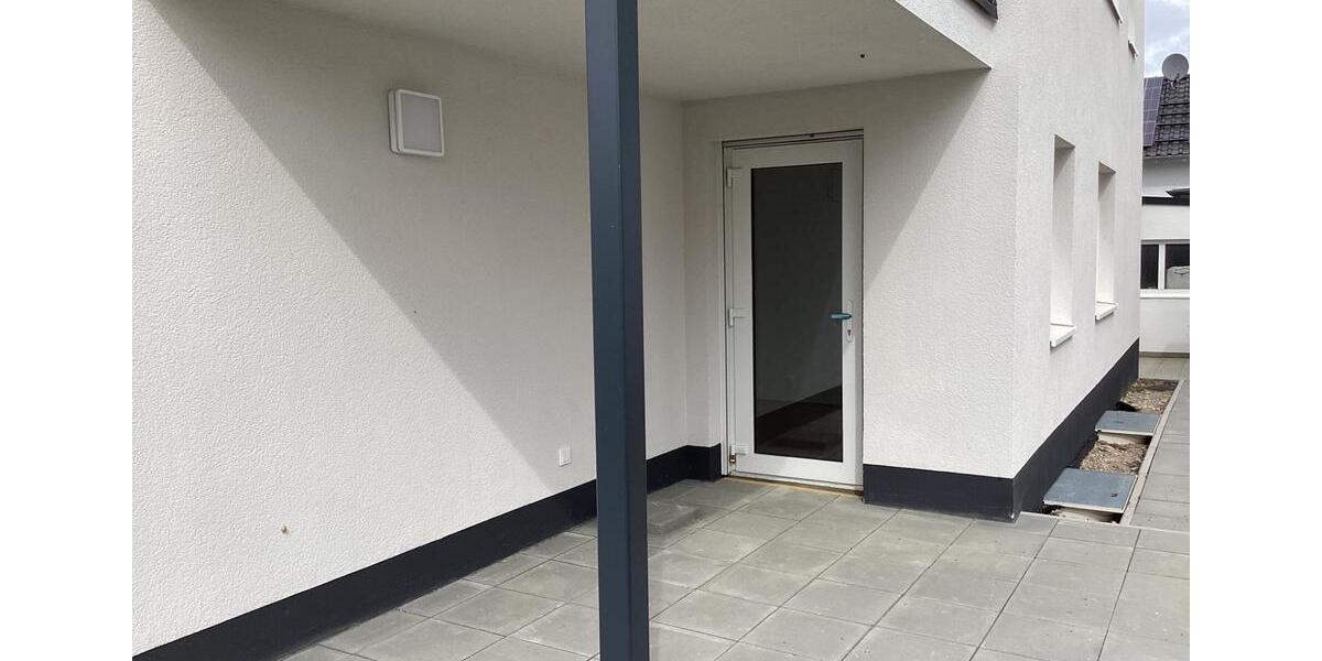 Erdgeschoßwohnung Meerbusch - 3.5 Zimmer, 93 m&sup2;, 1.360&euro; | Angebot:26366147