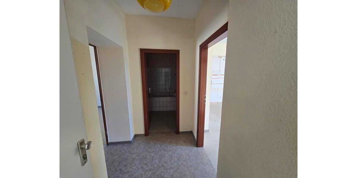 Etagenwohnung Düsseldorf Oberbilk - 2 Zimmer, 54 m&sup2;, 669&euro; | Angebot:25570072