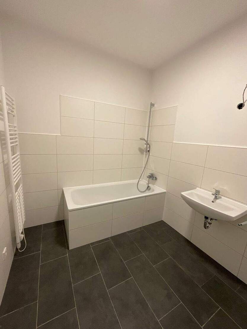 Traumhaft schöne 2 Zimmer Wohnung mit Balkon in Moers zu vermieten 2 zimmer