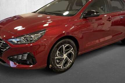 Hyundai i30 23.389 km 15.990 &euro; Recklinghausen 45657