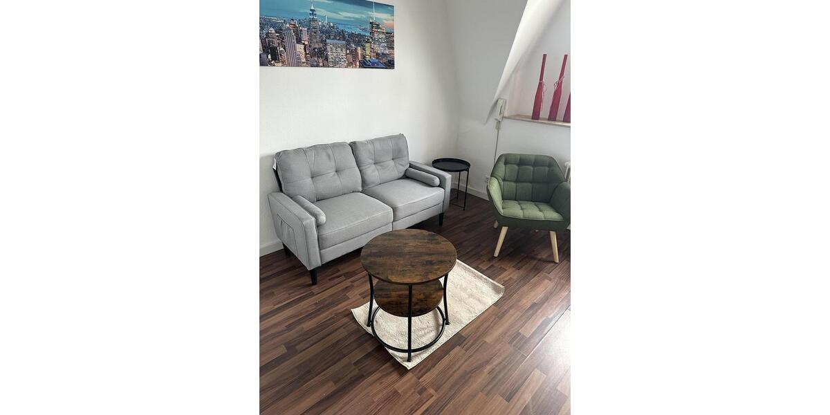 Dachgeschoßwohnung Krefeld Bockum - 2 Zimmer, 52 m&sup2;, 630&euro; | Angebot:26249945
