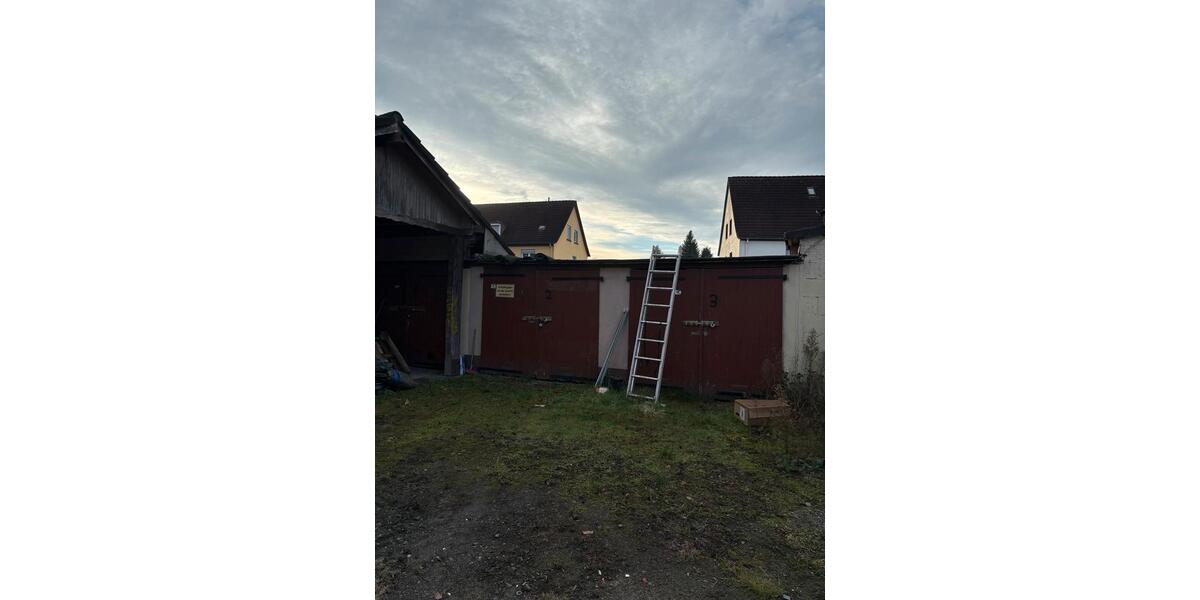 2 Wohnhäuser, Garagen und Werkstatt zur Miete 14 zimmer