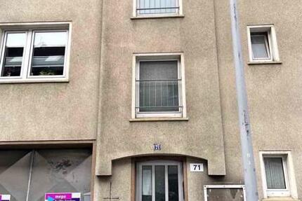 Großzügige 2-Zimmer-Wohnung mit Balkon zimmer