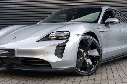 Porsche Taycan 49.150 km 74.690 &euro; Moers 47441