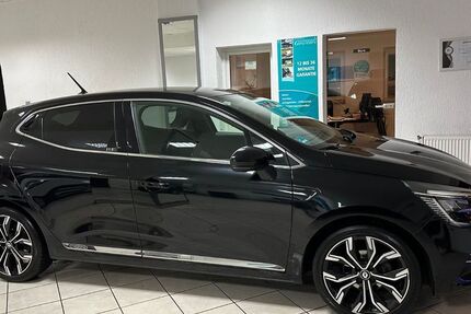 Renault Clio 28.248 km 15.499 &euro; Voerde 46562