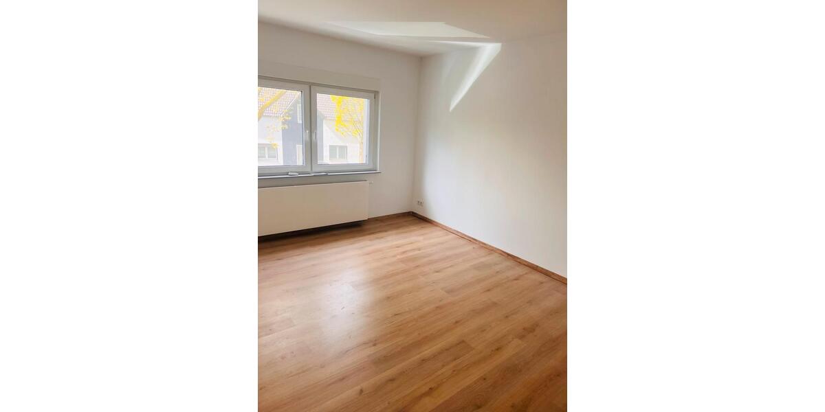 Etagenwohnung Oberhausen Rothebusch - 3 Zimmer, 70 m&sup2;, 850&euro; | Angebot:26302889
