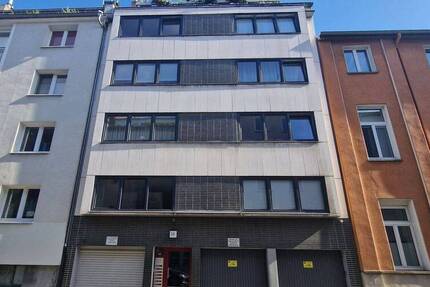 Seltene Gelegenheit: Einzelgarage in zentraler Lage von Düsseldorf-Stadtmitte zu verkaufen