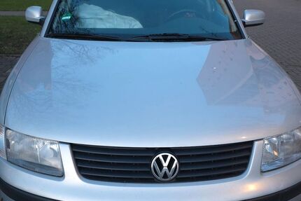 VW Passat 219.655 km 1.800 &euro; Düsseldorf 40229