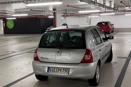 Renault Clio 126.000 km 2.299 &euro; Meerbusch 40667