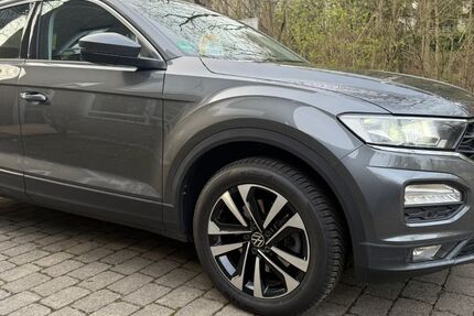 VW T-Roc 96.147 km 15.900 &euro; Essen 45134