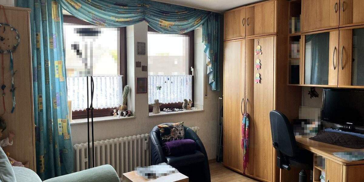 Etagenwohnung Duisburg Bergheim - 3 Zimmer, 81 m&sup2;, 175.000&euro; | Angebot:23048289