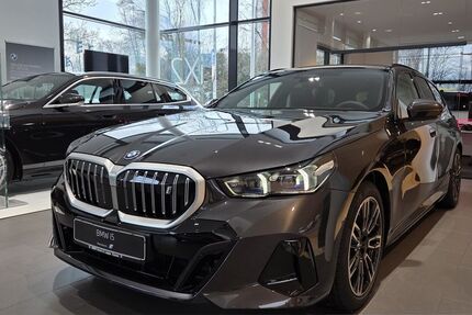 BMW i5 7.000 km 66.290 &euro; Essen 45134