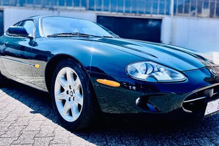 Jaguar XK8 151.542 km 14.800 &euro; Essen 45127