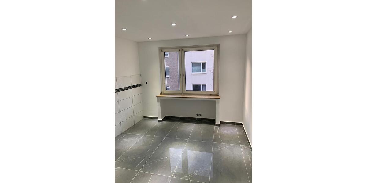 Etagenwohnung Essen Stadtkern - 3 Zimmer, 79 m&sup2;, 990&euro; | Angebot:26428292