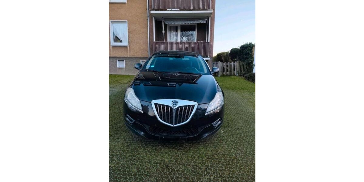 Lancia Delta 277.884 km 1.850 &euro; Heiligenhaus 42579