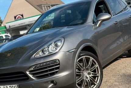 Porsche Cayenne 218.000 km 17.499 &euro; Krefeld 47805