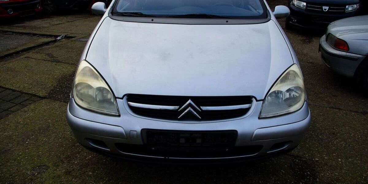 Citroen C5 126.000 km 2.380 € Bottrop 46242