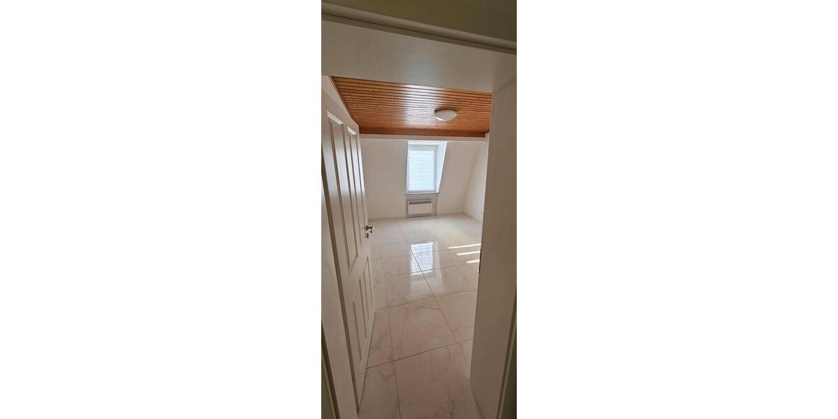 Etagenwohnung Duisburg Walsum - 2 Zimmer, 50 m&sup2;, 600&euro; | Angebot:26393521