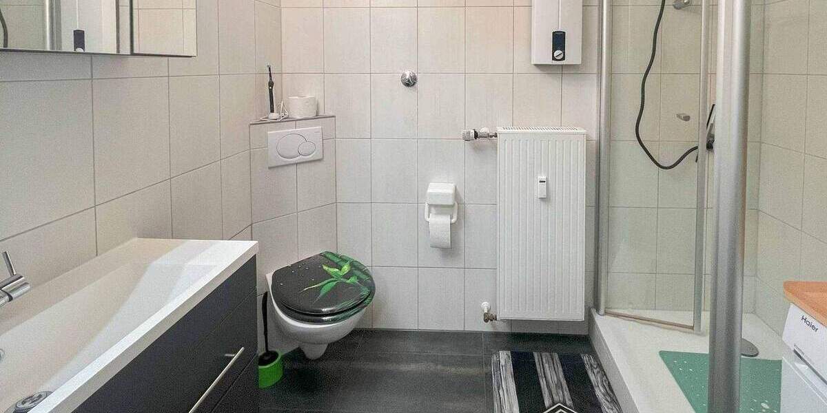 Ab 1. April bezugsfrei: Terrassenwohnung am Unterbacher See 1 zimmer