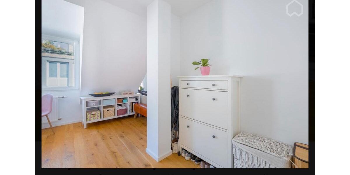 Etagenwohnung Düsseldorf Stadtmitte - 2 Zimmer, 55 m&sup2;, 1.250&euro; | Angebot:25305261