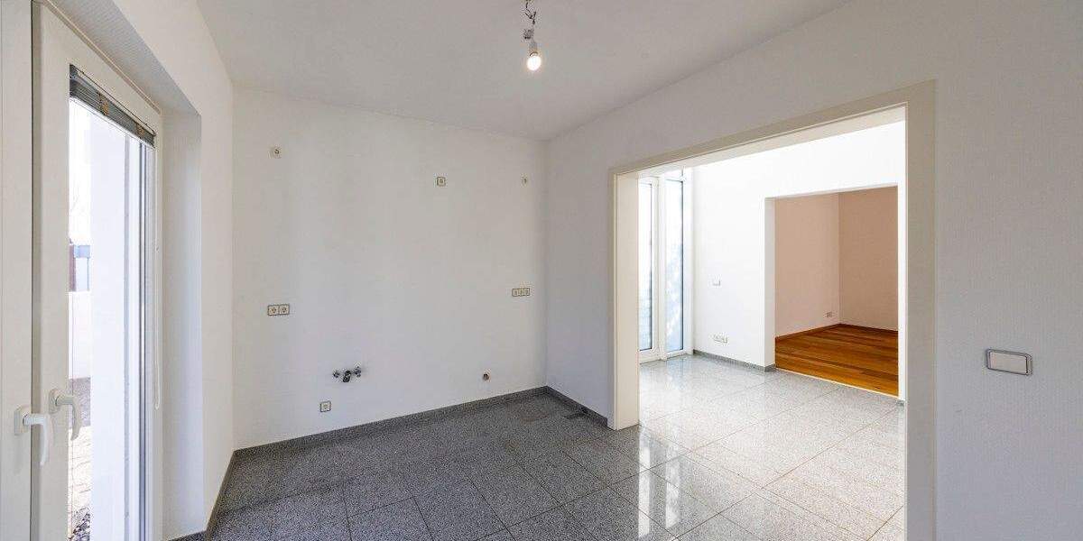 Einfamilienhaus Meerbusch / Lank-Latum Lank-Latum - 5 Zimmer, 217 m&sup2;, 980.000&euro; | Angebot:24597339