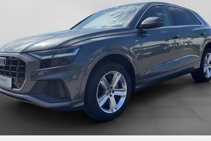 Audi Q8 40.743 km 52.480 &euro; Duisburg 47059