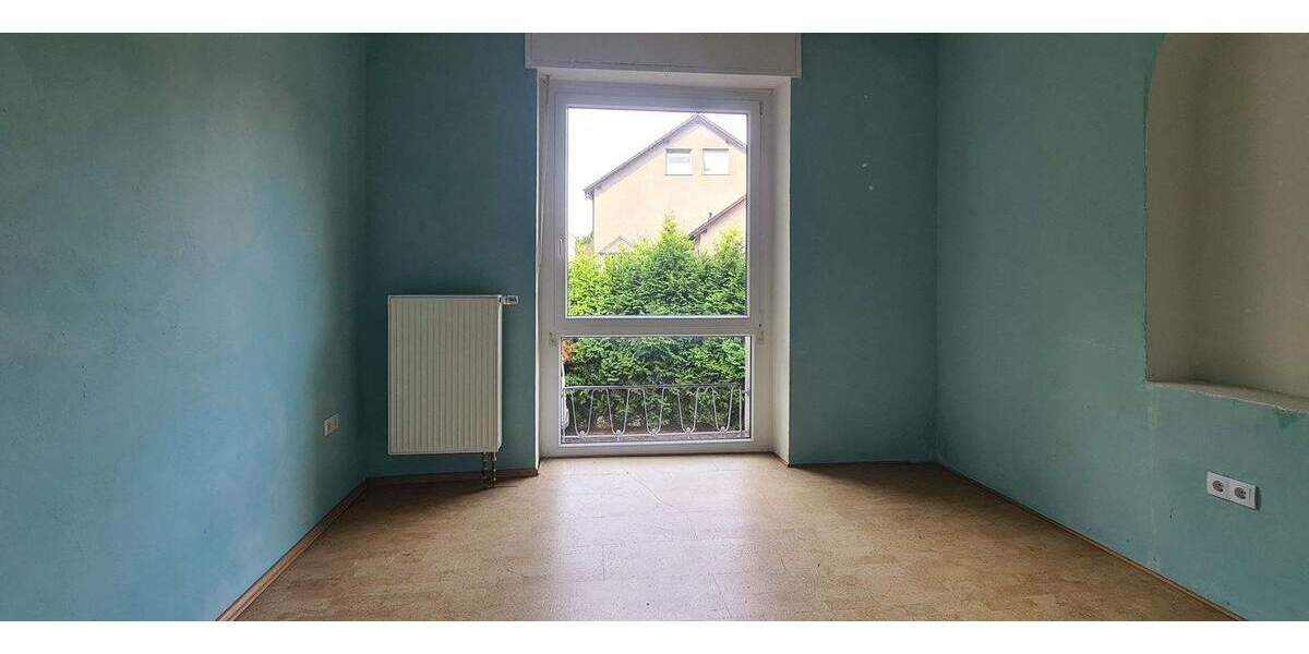 Etagenwohnung Bochum Harpen - 6 Zimmer, 133 m&sup2;, 230.000&euro; | Angebot:24390098