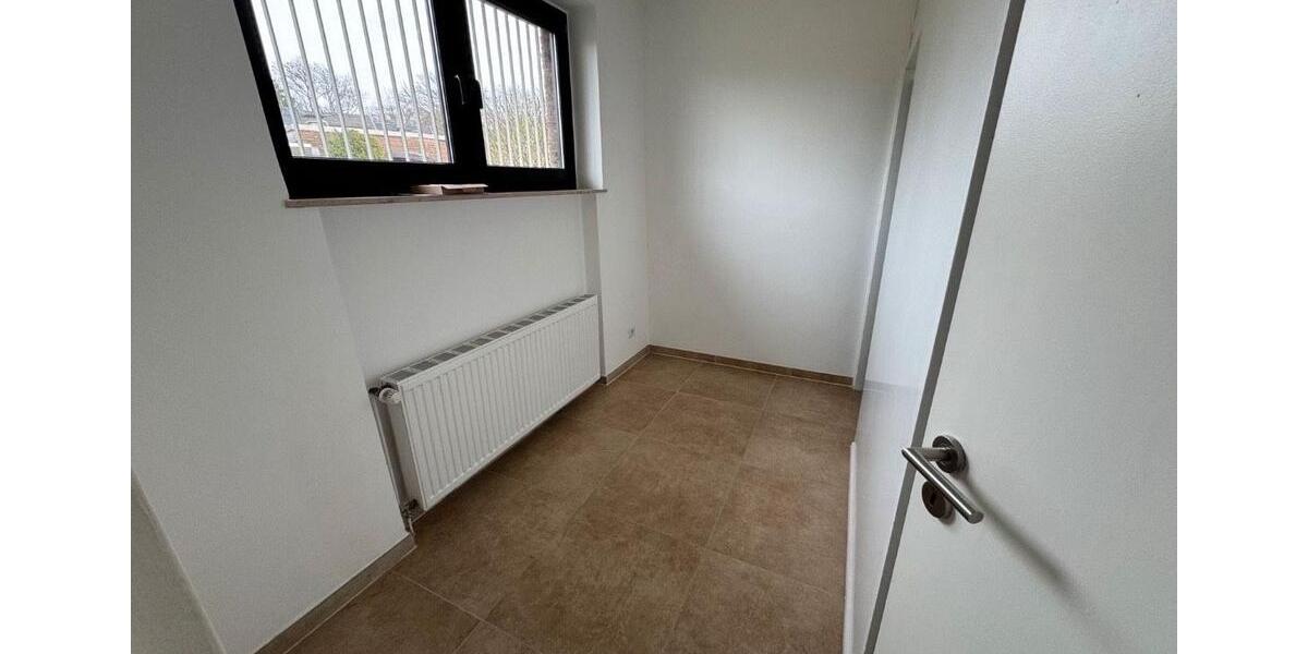 Bungalow Duisburg Essenberg - 3 Zimmer, 130 m&sup2;, 389.000&euro; | Angebot:26678880
