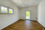 Einfamilienhaus mit 5 Zimmern und 2 Bädern, großem Garten ideal für Familien. Komplett saniert! - Einfamilienhaus Düsseldorf / Rath Rath | Angebot:27112998