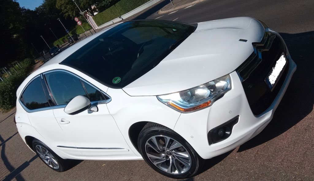 Citroen DS4 164.000 km 9.900 &euro; Düsseldorf 40597