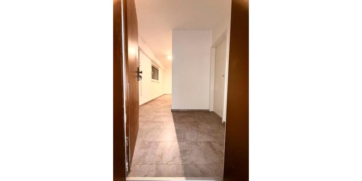 Erdgeschoßwohnung Essen Stadtbezirk IX - 1.5 Zimmer, 33 m&sup2;, 500&euro; | Angebot:26408145