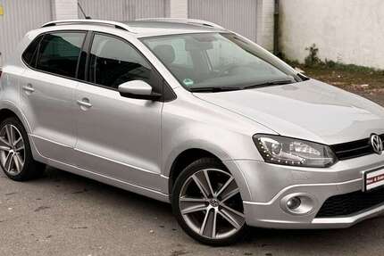 VW Polo 65.332 km 10.490 &euro; Oberhausen 46045