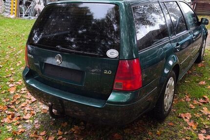 VW Bora 220.321 km 1.250 € Bottrop 46242