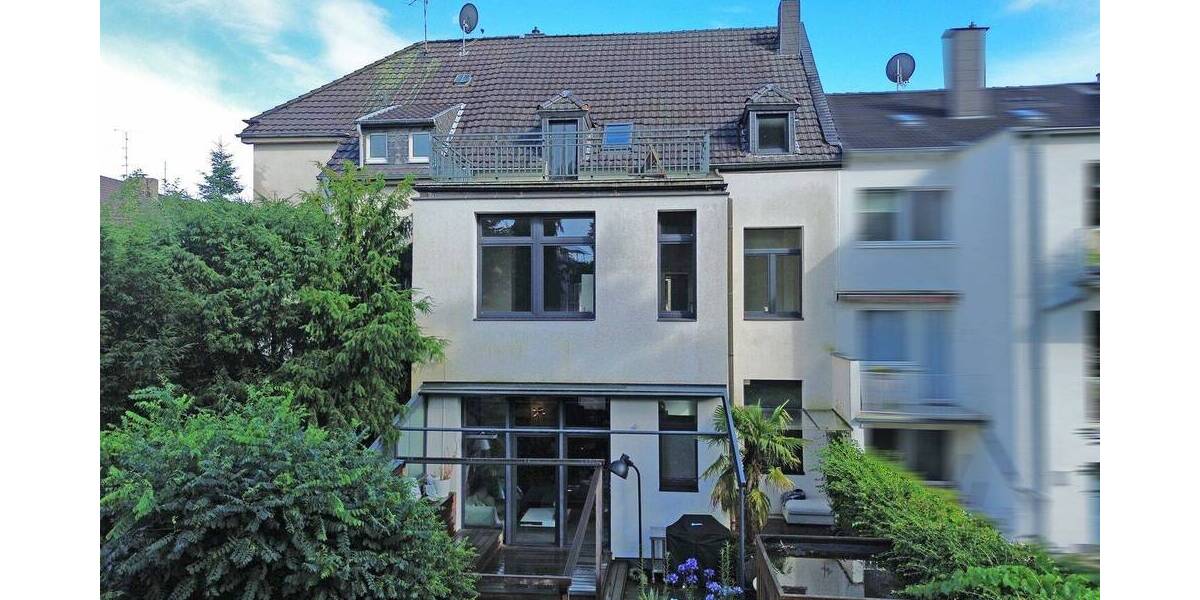 Stadthaus im Bismarckviertel bietet genügend Platz für diverse Wohnträume! 5 zimmer