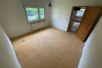 Schöne Erdgeschoss 2,5 Zimmer Wohnung zu verkaufen