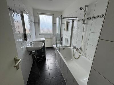 EIGENNUTZUNG ODER MIETKONZEPT ÜBERNEHMEN - Dachgeschoßwohnung Essen Stadtbezirk III | Angebot:25396791